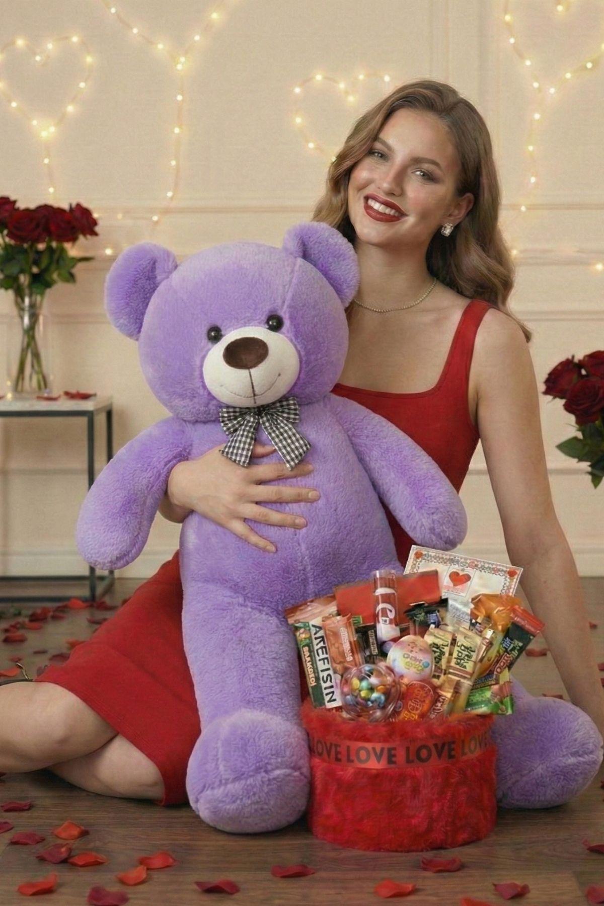 3’lü Kadınlar Günü Hediye Seti | 90 Cm Peluş Ayı, Love Çikolata Sepeti & Mavi Peluş Ayıcık Buketi