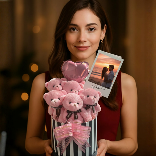 Kişiye Özel Fotoğraflı Mesajlı Premium Hediye Kalp Balonlu Pembe Ayıcık Buketi