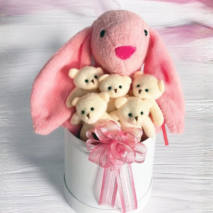 45 cm Pembe Bunny Tavşan ve 5 Adet Krem Peluş Ayıcık Buketi