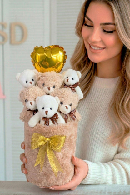 Kadınlar Gününe ÖZEL: Deluxe Krem Peluş Silindir Kutuda, Kalpli Balonlu 6’lı Boz Ayıcık Buketi - Sevdiğine Hediye