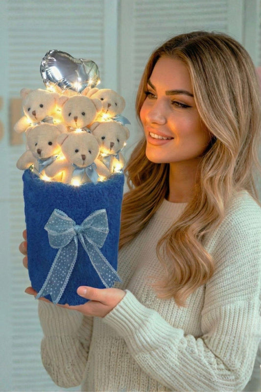 Kadınlar Gününe ÖZEL: Deluxe Lacivert Peluş Silindir Kutuda, LED Işıklı Kalpli Balonlu 6’lı Lacivert Ayıcık Buketi - Sevdiğine Hediye