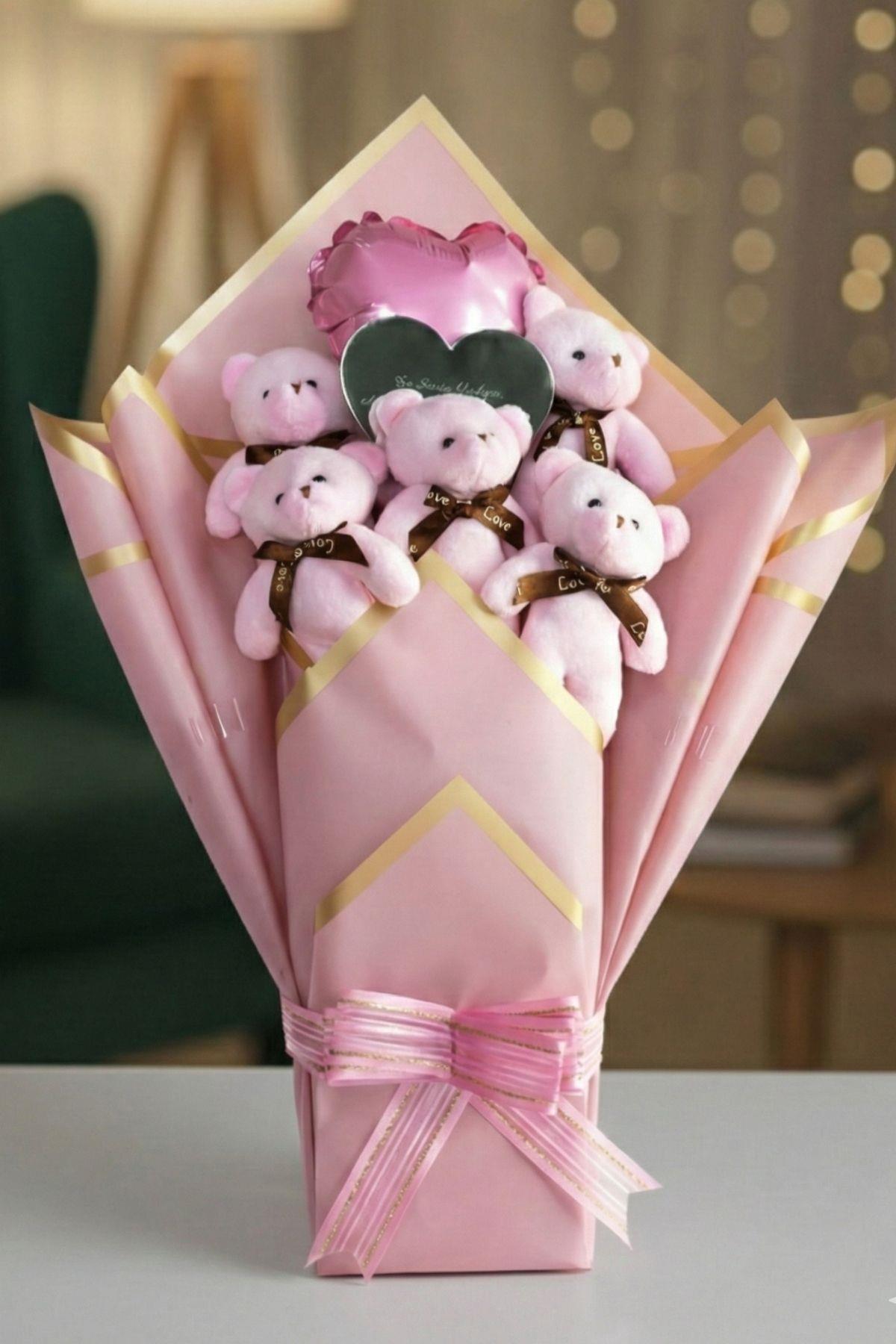 Kadınlar Günü'ne Özel: Mesajlı Kalp Aynalı ve Kalp Balonlu Pembe Peluş Romantik Ayıcık Buketi | Sevgiliye Özel