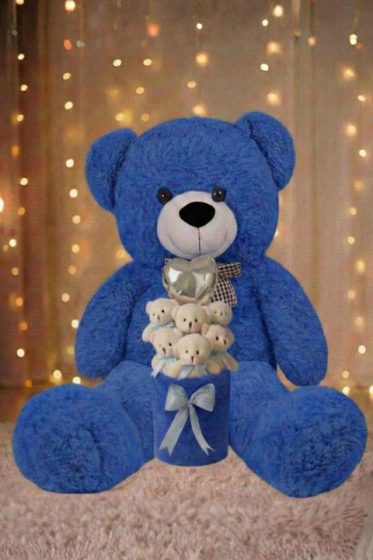 Kadınlar Günü’ne Özel: Premium Kalp Balonlu Deluxe Peluş Mavi Ayıcık Buketi – Özel Kutulu Tasarım