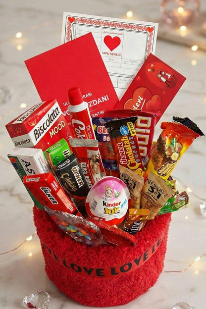 Kadınlar Günü Özel: 90 Cm Peluş Ayı Kırmızı Love Yazılı Tatlı Çikolata Sepeti Sevgiliye Hediye