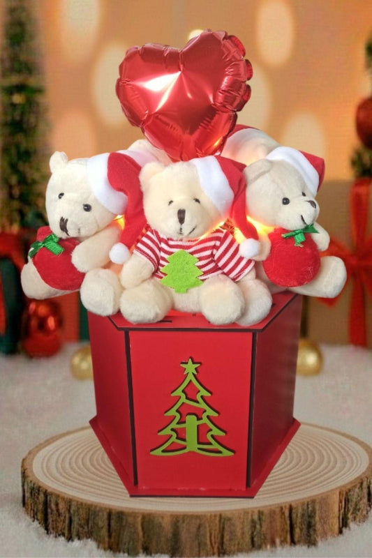 Yılbaşı ÖZEL Seri: Özel Ahşap Kutusunda LED Işıklı, Kalp Balonlu, Noel Şapkalı Ve Çuvallı 6 Ayıcıklı Konsept Tasarım Ayıcık Buketi