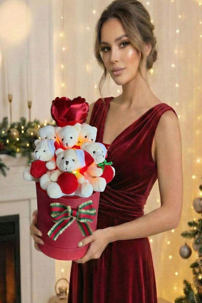 Yılbaşı ÖZEL Seri: Premium Silindir Kutuda Yılbaşı Temalı LED Işıklı Kalp Balonlu, Noel Şapkalı ve Çuvallı Ayıcık Buketi